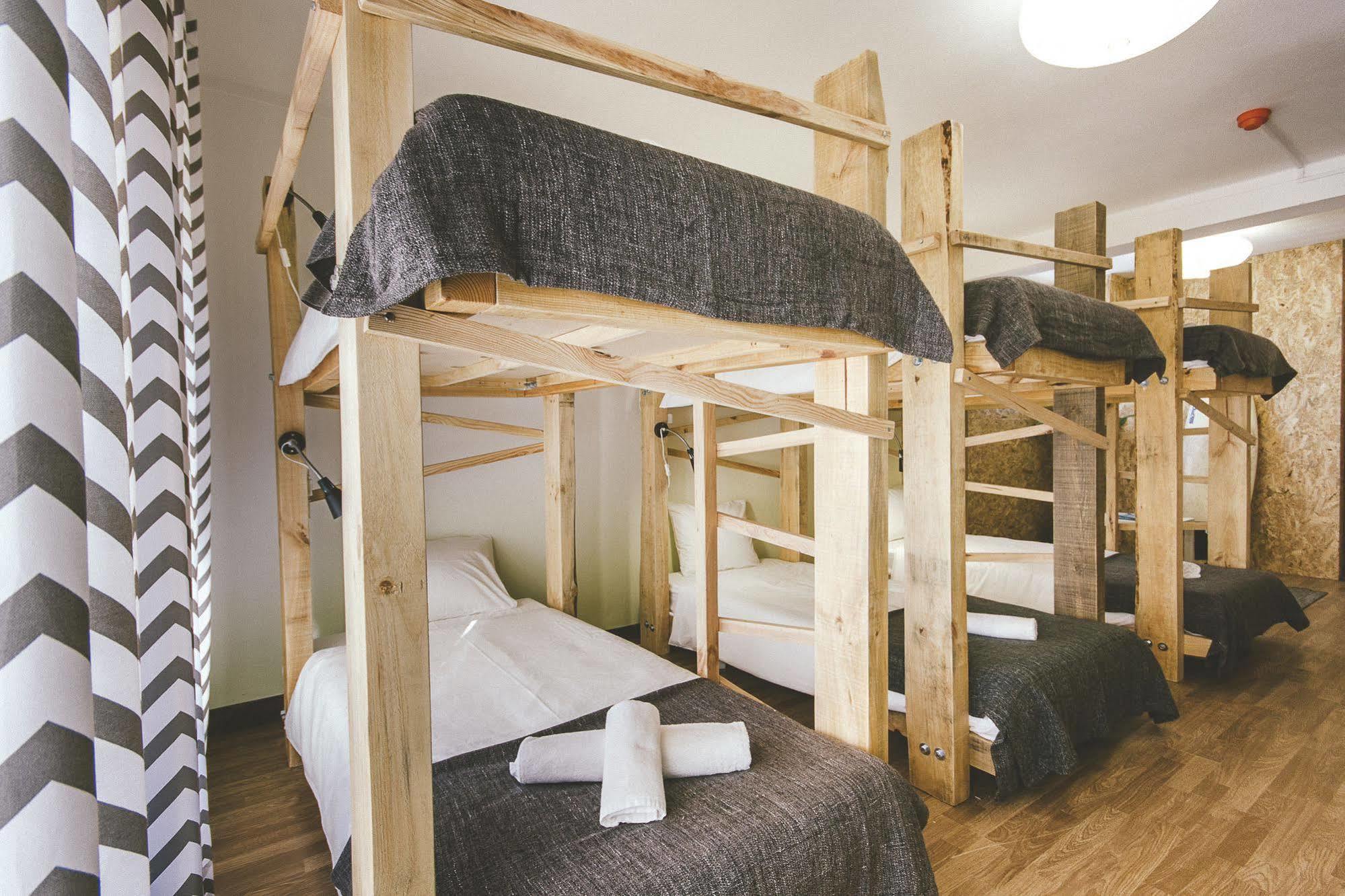 Cliff Surf House Hostel Santa Cruz  Ngoại thất bức ảnh