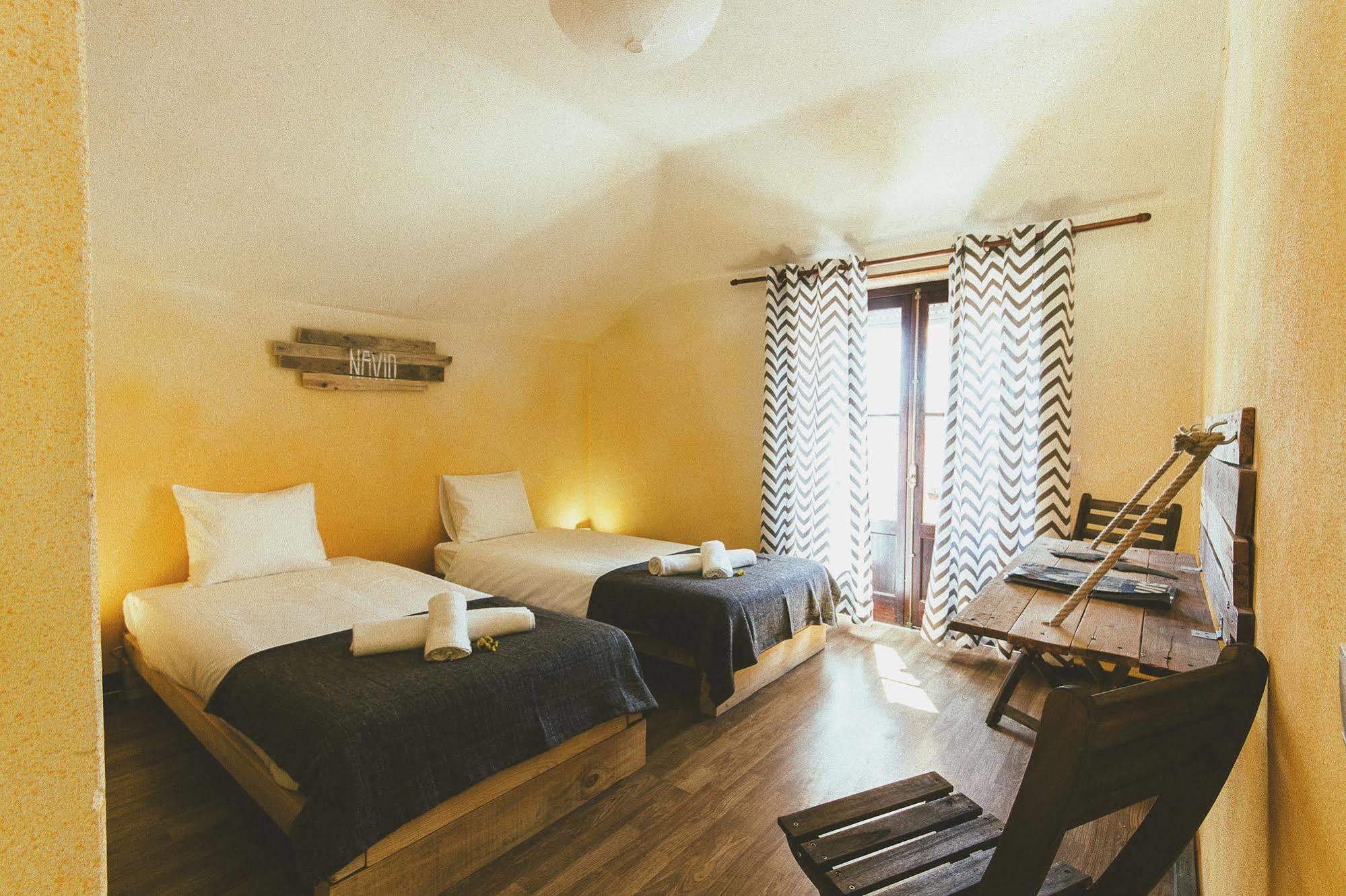 Cliff Surf House Hostel Santa Cruz  Ngoại thất bức ảnh