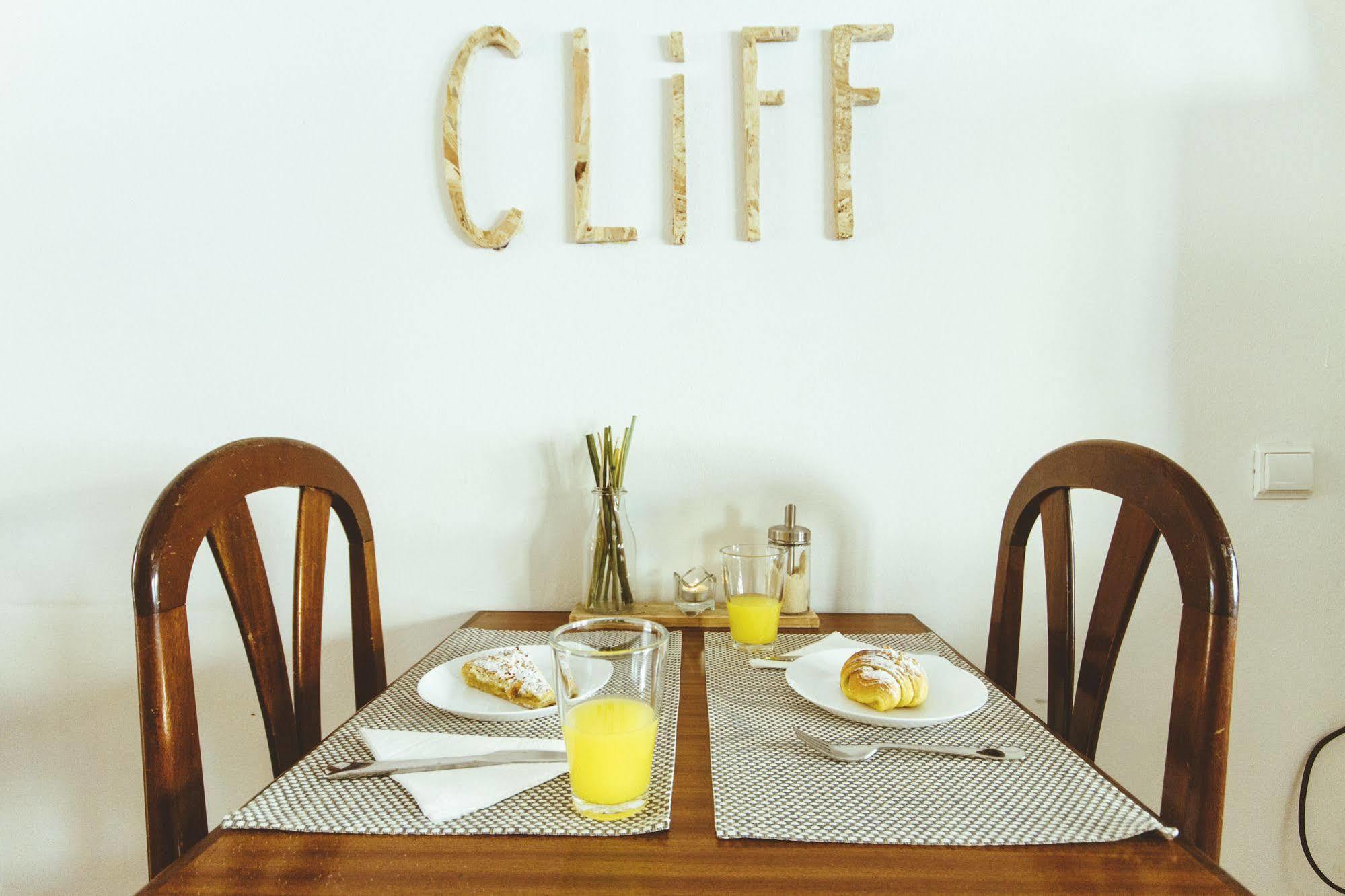Cliff Surf House Hostel Santa Cruz  Ngoại thất bức ảnh